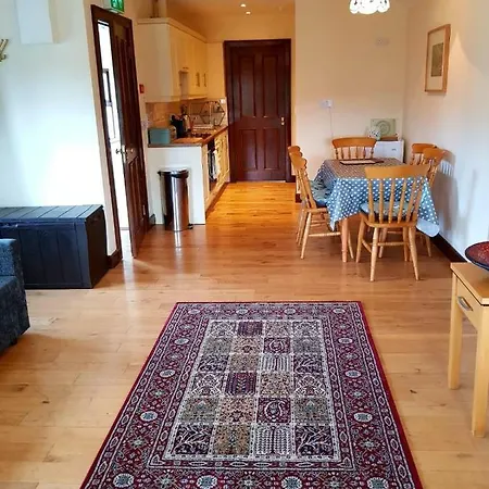 Nanny Quinn's Apartament Killucan